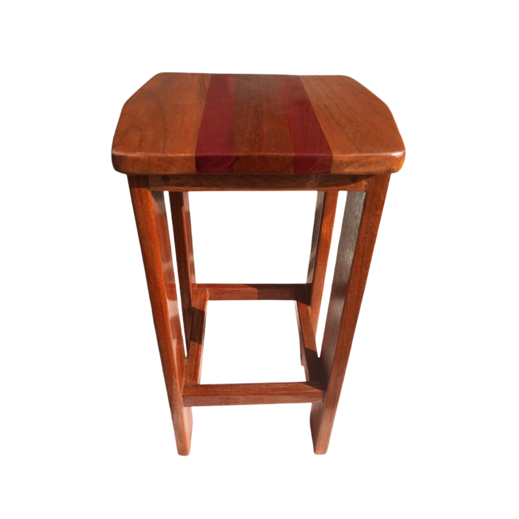 Tabouret bas – En bois massif Plateau Bicolore