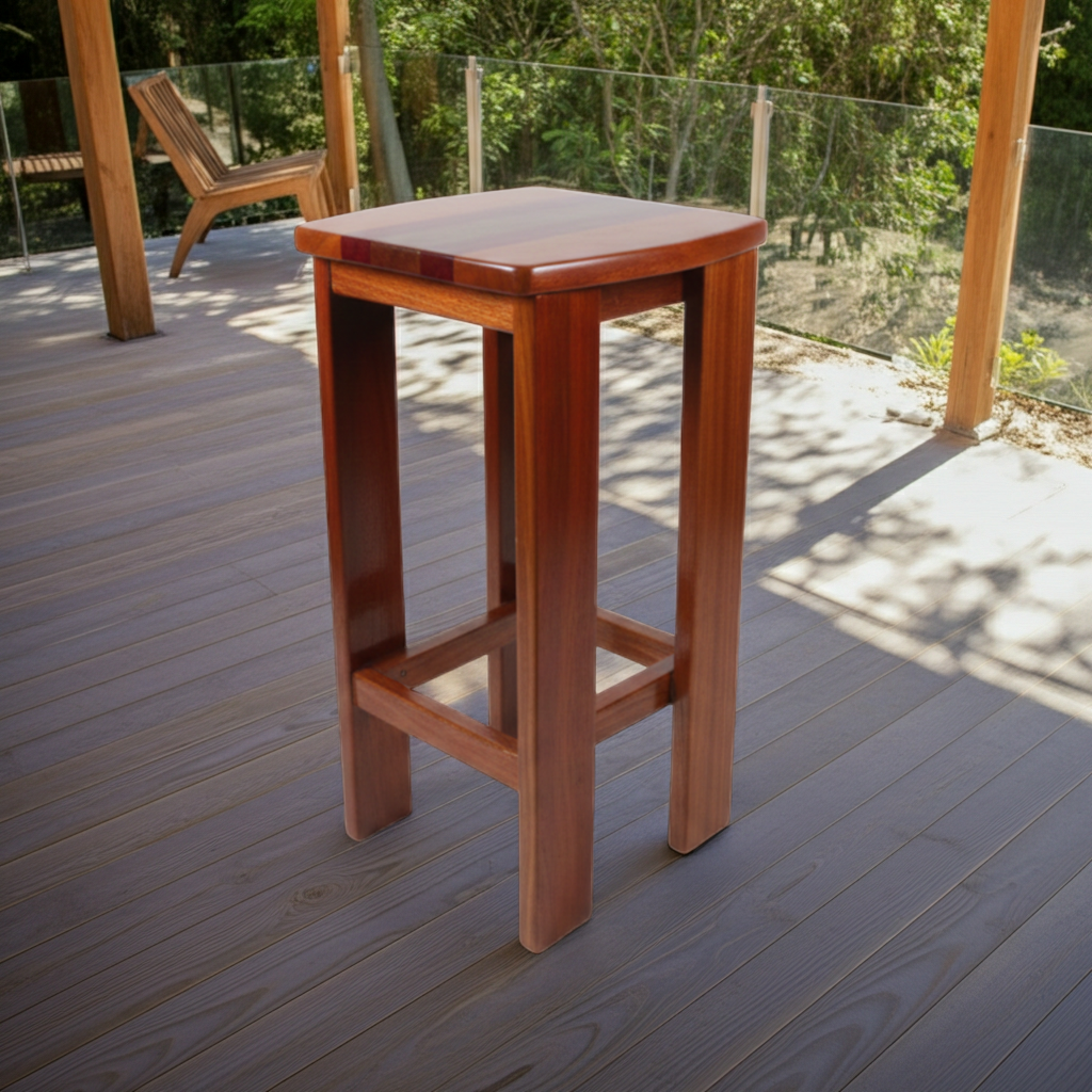 Tabouret bas – En bois massif Plateau Bicolore